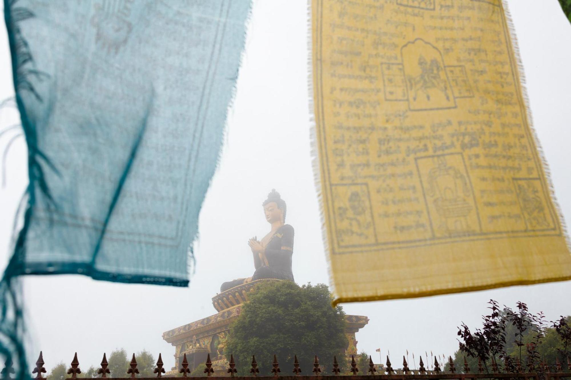 Buddha Retreat Ravangla Exterior photo